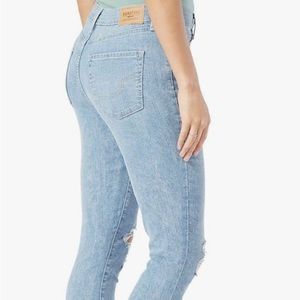 Levi's Signature Shape Size 14 Reg